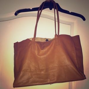 Brown pleather tote